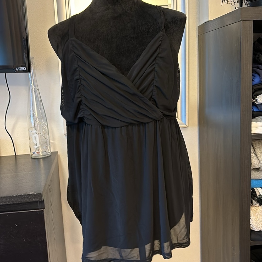 Torrid top - Picture 2 of 8